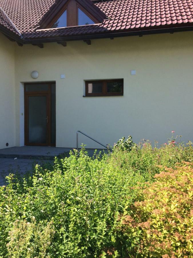 Penzion Emilia Ruzomberok Exteriör bild